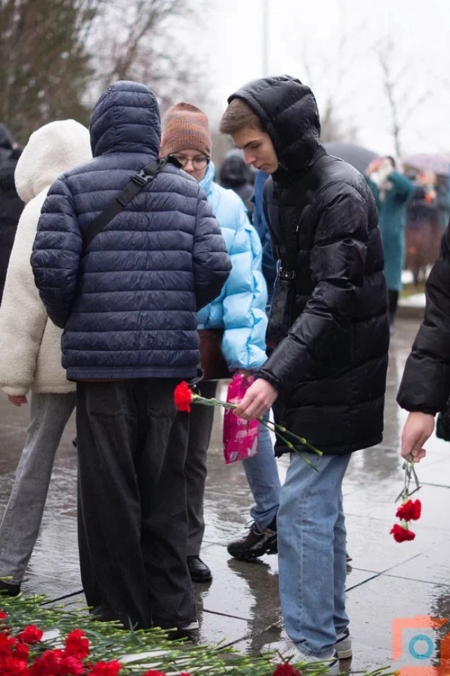 Торжественный митинг у мемориала «Ополченцы» 