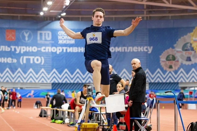 Артем Червонных